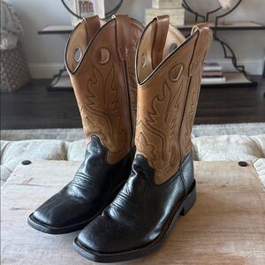 Old West Men's 6 Black‎ and Tan Cowboy Boots